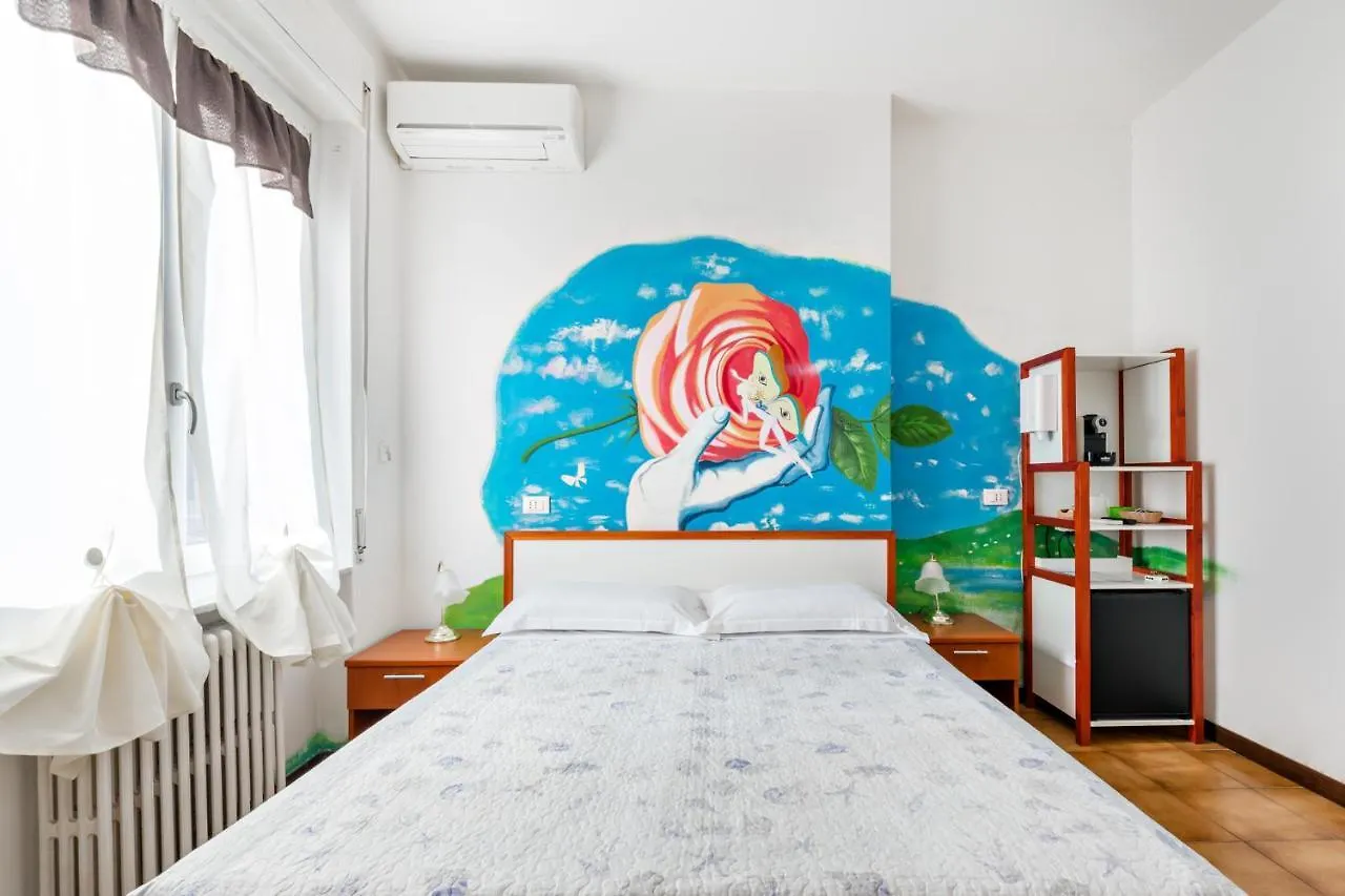 Lia Rooms 4 La Spezia